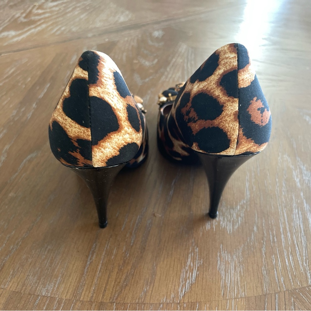Yves Saint Laurent Black and Brown Embellished Heels - Picture 4 of 10
